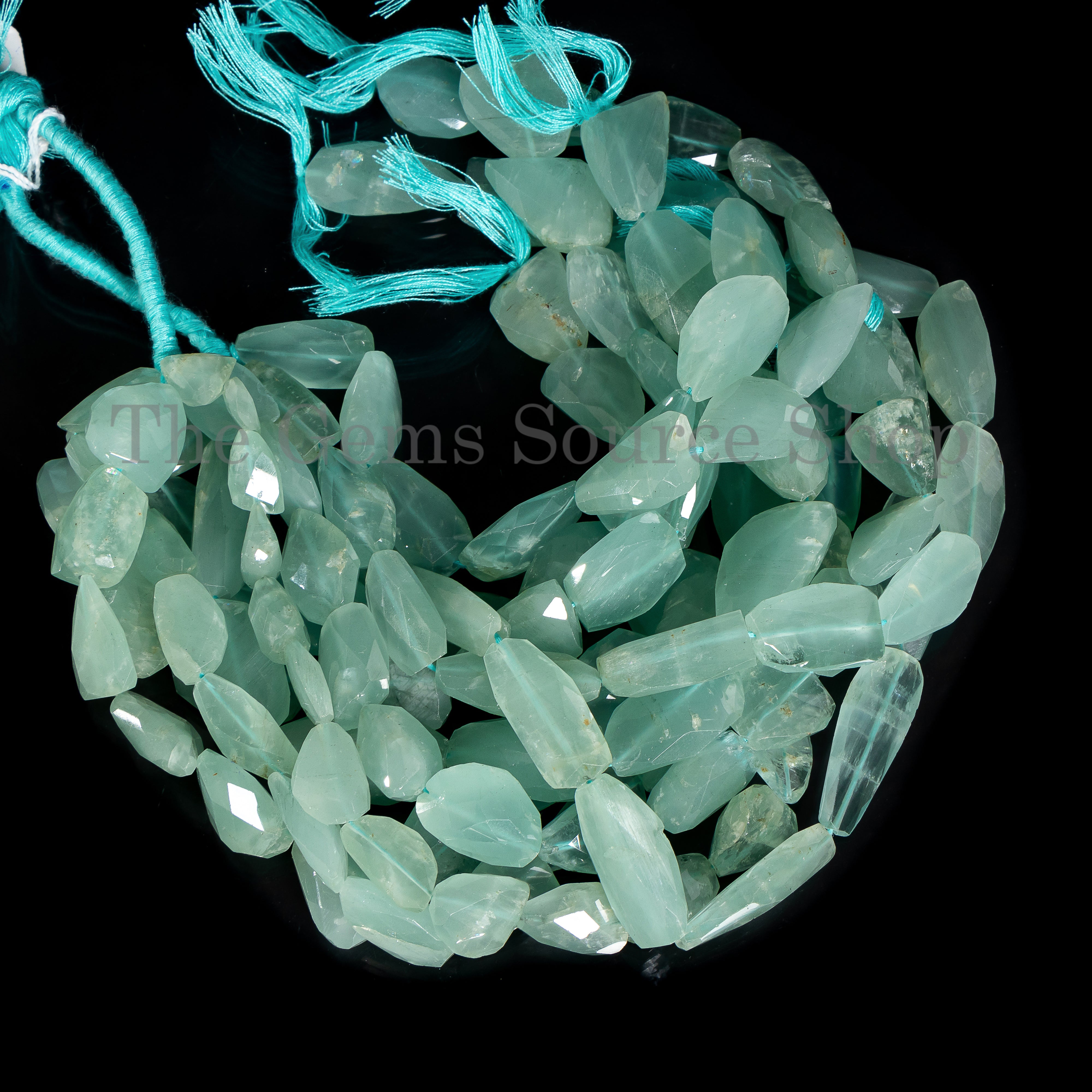 Natural Aquamarine Faceted Nuggets Beads, Aquamarine Gemstone Nuggets Shape Jewelry Beads. TGS-5147