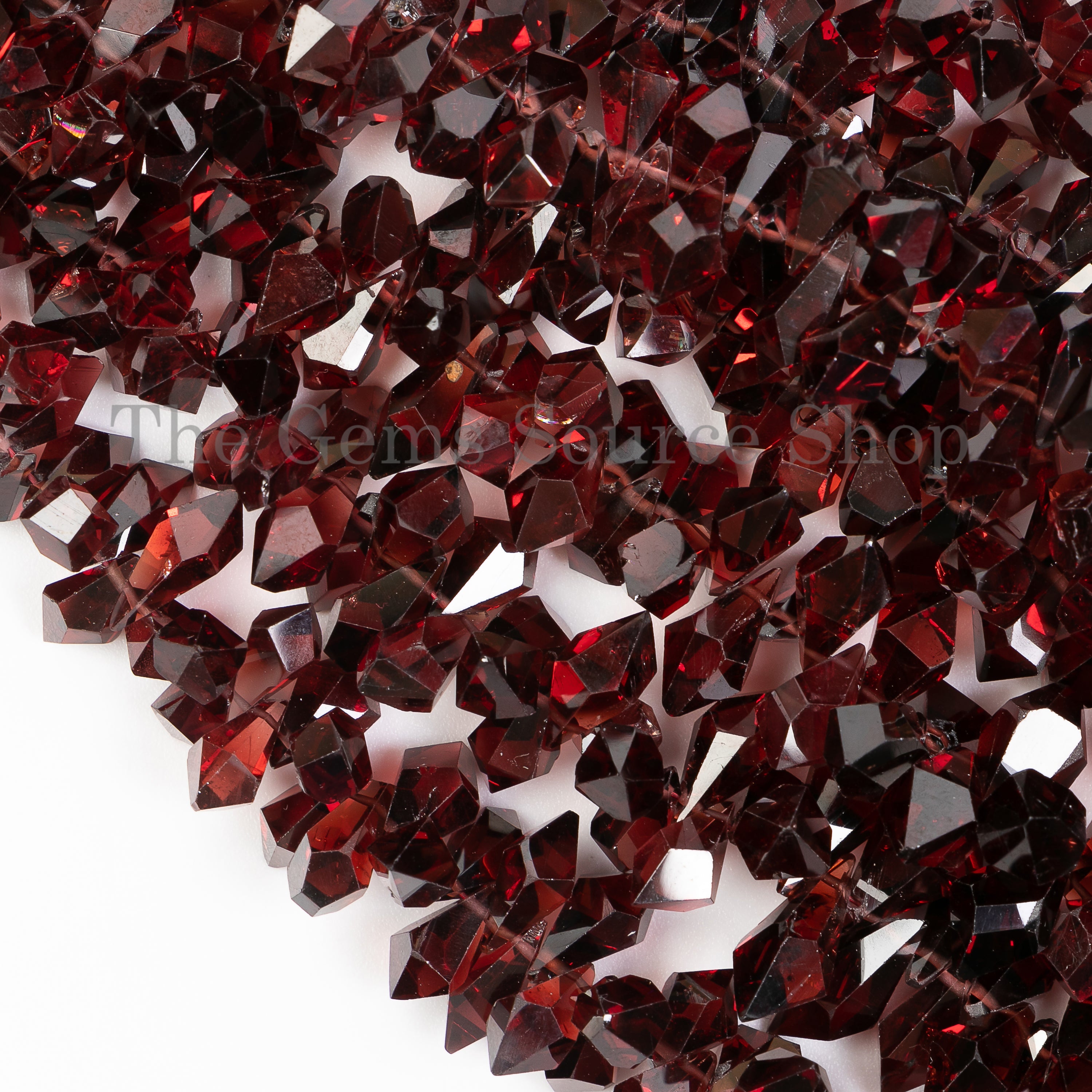 Natural Mozambique garnet faceted tumble beads TGS-4928